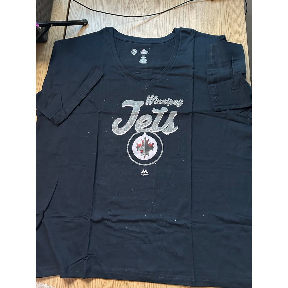 New Women’s NHL Majestic Winnipeg Jets Sparkly Tshirt Cotton Black size 1X